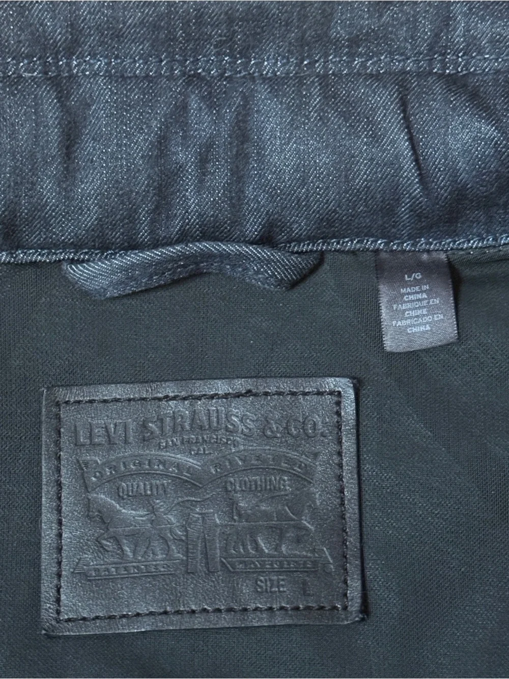 Levi's Commuter Men's Denim Trucker Jacket (L) - Picture 8 of 16